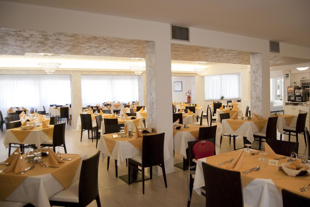 Hotel Old River Lignano Sabbiadoro