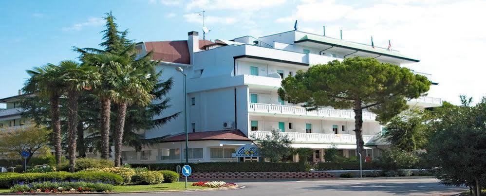 Hotel Old River Lignano Sabbiadoro